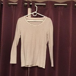 Long-sleeved striped tee